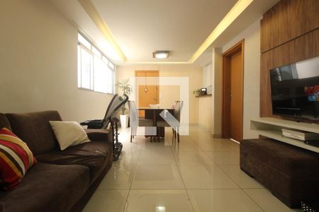 Sala de apartamento à venda com 3 quartos, 90m² em Nova Suíça, Belo Horizonte