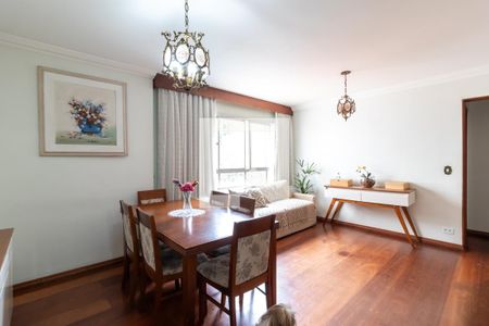 Sala de apartamento à venda com 3 quartos, 68m² em Jardim das Laranjeiras, São Paulo