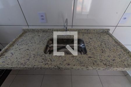 Cozinha de apartamento à venda com 2 quartos, 42m² em Vila Carrão, São Paulo