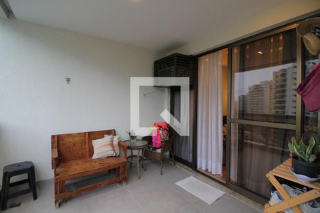 Varanda de apartamento para alugar com 2 quartos, 70m² em Barra Olímpica, Rio de Janeiro