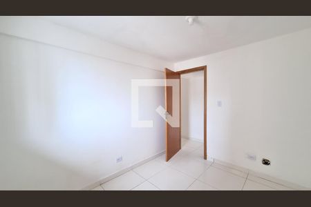 Quarto de apartamento para alugar com 2 quartos, 62m² em Aviação, Praia Grande