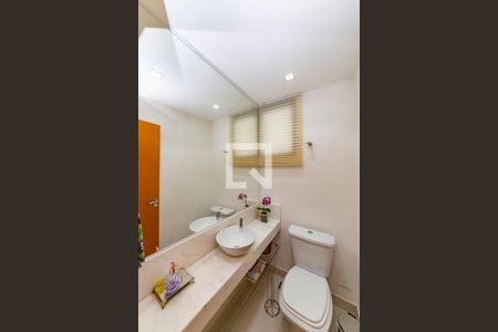 Lavabo de apartamento para alugar com 4 quartos, 130m² em Buritis, Belo Horizonte