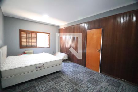 Quarto de casa para alugar com 1 quarto, 67m² em Rio Branco, Canoas