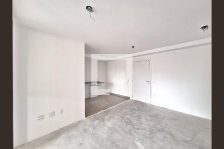 Apartamento à venda com 81m², 2 quartos e 1 vagaSala