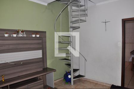 Detalhe - Sala de casa à venda com 3 quartos, 130m² em Vila Miriam, São Paulo