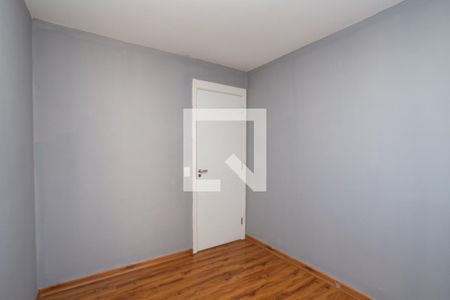 Quarto 2 de apartamento para alugar com 2 quartos, 44m² em Jardim Las Vegas, Guarulhos