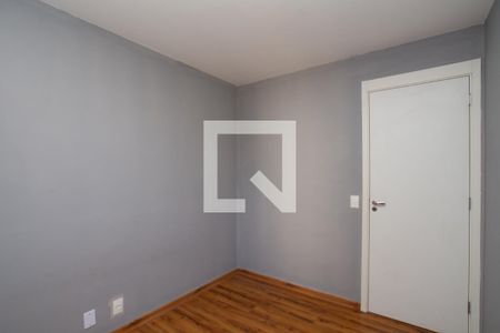 Quarto 2 de apartamento para alugar com 2 quartos, 44m² em Jardim Las Vegas, Guarulhos