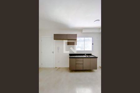 Sala/Cozinha de apartamento para alugar com 1 quarto, 28m² em Mooca, São Paulo