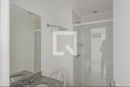 Banheiro de kitnet/studio à venda com 1 quarto, 37m² em Jardim do Mar, São Bernardo do Campo