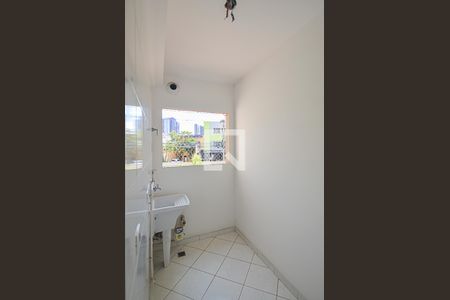 Apartamento à venda com 132m², 3 quartos e 2 vagas Apartamento à venda com 132m², 3 quartos e 2 vagasÁrea de Serviço