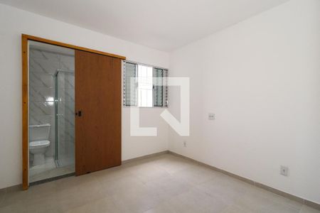 Suíte de apartamento para alugar com 1 quarto, 35m² em Parque Reboucas, São Paulo