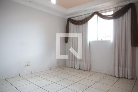 Sala de apartamento para alugar com 3 quartos, 92m² em Jardim América, Goiânia