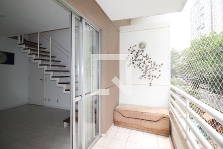 Varanda  de apartamento à venda com 2 quartos, 74m² em Indianópolis, São Paulo