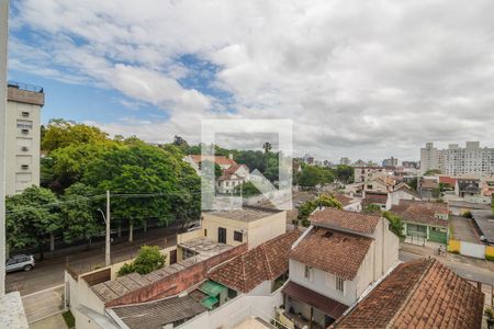 Vista de kitnet/studio à venda com 1 quarto, 32m² em Azenha, Porto Alegre