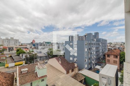 Vista de kitnet/studio à venda com 1 quarto, 32m² em Azenha, Porto Alegre