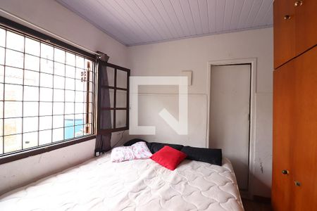 Sala/Quarto  de casa à venda com 2 quartos, 220m² em Baeta Neves, São Bernardo do Campo