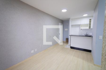 Sala de casa à venda com 2 quartos, 58m² em Vila Ema, São Paulo