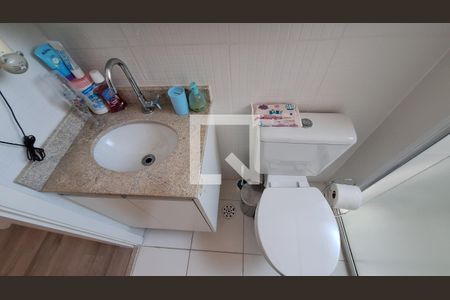 Apartamento para alugar com 62m², 2 quartos e 1 vaga Apartamento para alugar com 62m², 2 quartos e 1 vagaBanheiro social