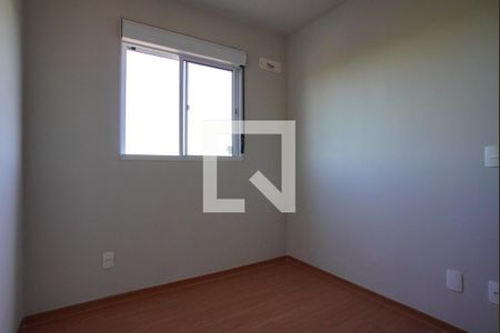 Quarto 2 de apartamento para alugar com 2 quartos, 44m² em Humaitá, Porto Alegre