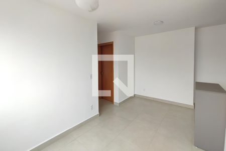 Sala de apartamento para alugar com 2 quartos, 43m² em Parque Industrial, Campinas