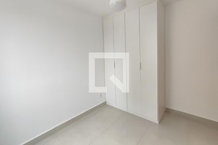 Quarto 1 de apartamento para alugar com 2 quartos, 43m² em Parque Industrial, Campinas