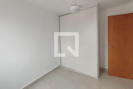 Quarto 2 de apartamento para alugar com 2 quartos, 43m² em Parque Industrial, Campinas