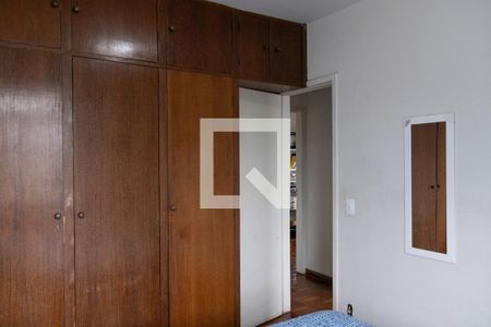 Quarto 1 de apartamento para alugar com 3 quartos, 60m² em Padre Eustáquio, Belo Horizonte