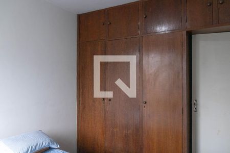 Quarto 1 de apartamento para alugar com 3 quartos, 60m² em Padre Eustáquio, Belo Horizonte