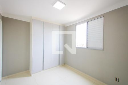 Quarto 1 - Suíte de apartamento para alugar com 3 quartos, 69m² em Parque São Vicente, Santo André