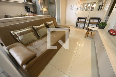 Sala de apartamento para alugar com 1 quarto, 45m² em Jardim Goiás, Goiânia