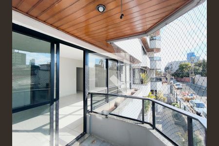 Sala de apartamento à venda com 3 quartos, 211m² em Retiro, Jundiaí