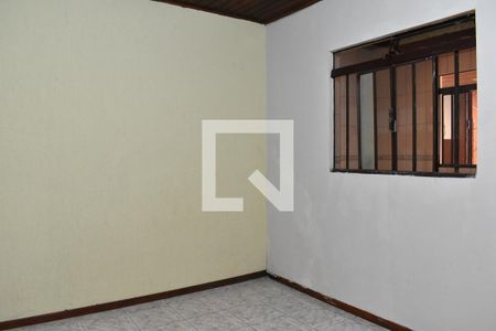 Quarto 2 de casa para alugar com 2 quartos, 70m² em Sítio Cercado, Curitiba