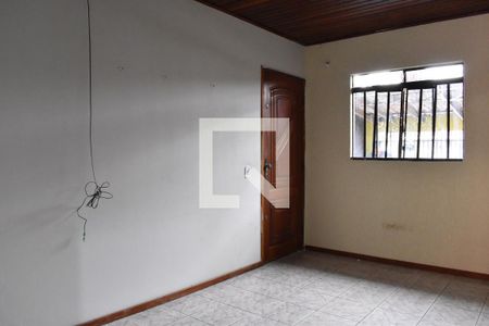 Sala de casa para alugar com 2 quartos, 70m² em Sítio Cercado, Curitiba