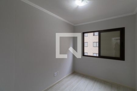 Quarto 1 de apartamento para alugar com 3 quartos, 70m² em Jardim Itapemirim, São Paulo