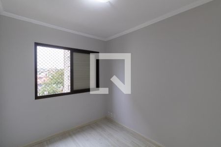 Quarto 1 de apartamento para alugar com 3 quartos, 70m² em Jardim Itapemirim, São Paulo