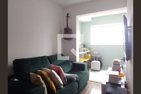 Sala de apartamento à venda com 2 quartos, 60m² em Campestre, Santo André