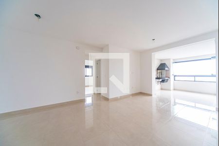 Sala de apartamento à venda com 3 quartos, 117m² em Vila Bastos, Santo André