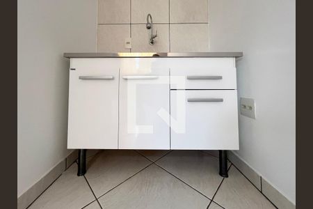 Cozinha de kitnet/studio para alugar com 1 quarto, 20m² em Chácaras Silvania, Valinhos