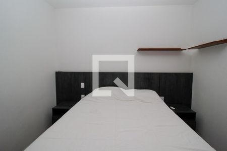 Quarto de apartamento para alugar com 1 quarto, 60m² em Funcionários, Belo Horizonte