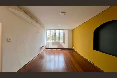 Sala de apartamento para alugar com 2 quartos, 100m² em Alto de Pinheiros, São Paulo