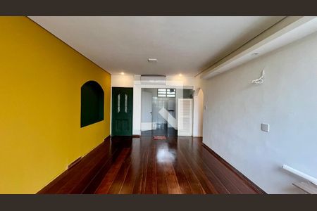 Sala de apartamento para alugar com 2 quartos, 100m² em Alto de Pinheiros, São Paulo