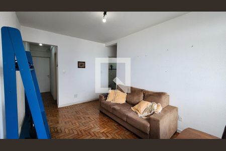 Sala de apartamento para alugar com 1 quarto, 56m² em José Menino, Santos