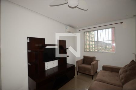 Sala de apartamento para alugar com 2 quartos, 50m² em Oswaldo Cruz, Rio de Janeiro