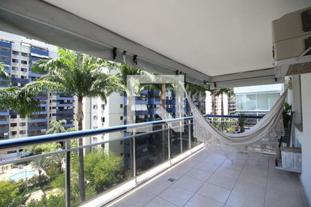 Varanda de apartamento para alugar com 3 quartos, 92m² em Barra da Tijuca, Rio de Janeiro