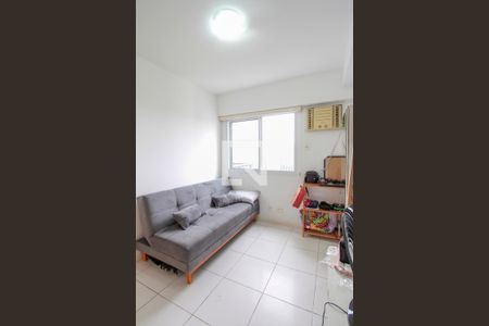 Quarto 1 de apartamento à venda com 2 quartos, 70m² em Barra da Tijuca, Rio de Janeiro