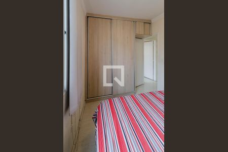 Quarto 2 de apartamento para alugar com 3 quartos, 55m² em Carlos Prates, Belo Horizonte