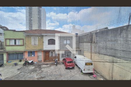 Vista Quarto 1 de casa para alugar com 2 quartos, 63m² em Bom Retiro, São Paulo