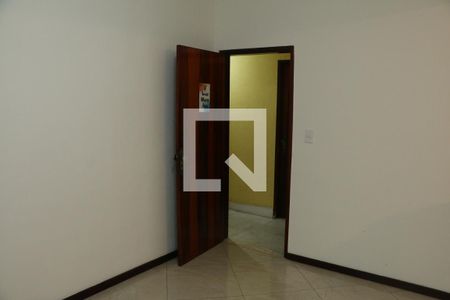 Sala de casa para alugar com 2 quartos, 72m² em Da Luz, Nova Iguaçu