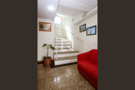 Hall de entrada de apartamento à venda com 3 quartos, 95m² em Santana, Porto Alegre