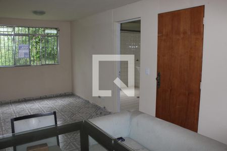 Sala de apartamento para alugar com 2 quartos, 60m² em Caiapia, Cotia